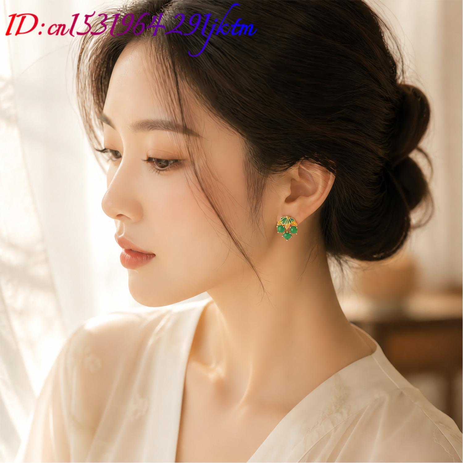 Burmese Jadeite Grape Earrings - Earrings 评论和价格