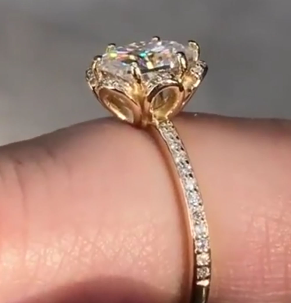 Custom Solid 14K Yellow Gold W - Moissanite Engagement Ring 1 Carat 评论和价格