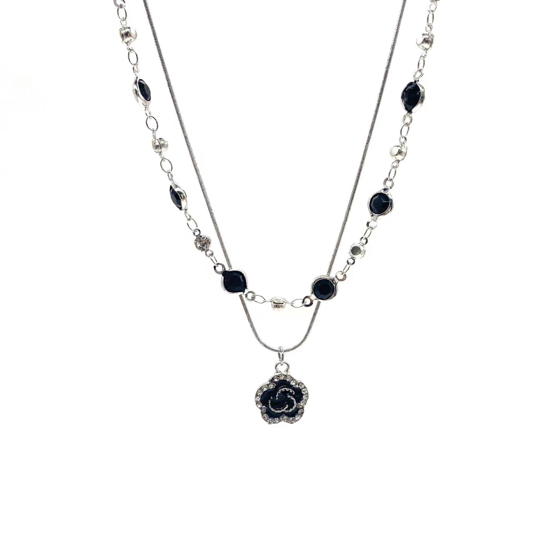 Punk Black Zircon Rose Pendant - Layered Pendant Necklace Aesthetic 评论和价格